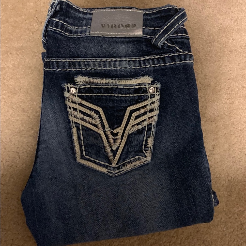 Vigoss jeans.